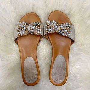 Brown/Silver Leather Ornate Sandal With Pearls